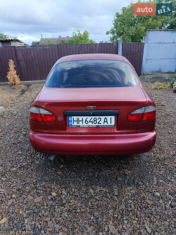 Седан Daewoo Lanos 2004 в Петродолинском