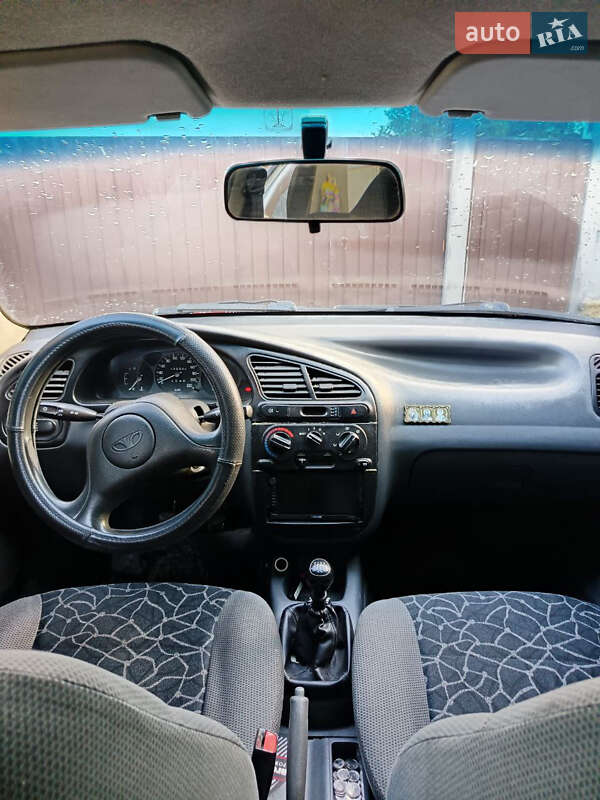 Седан Daewoo Lanos 2004 в Петродолинском