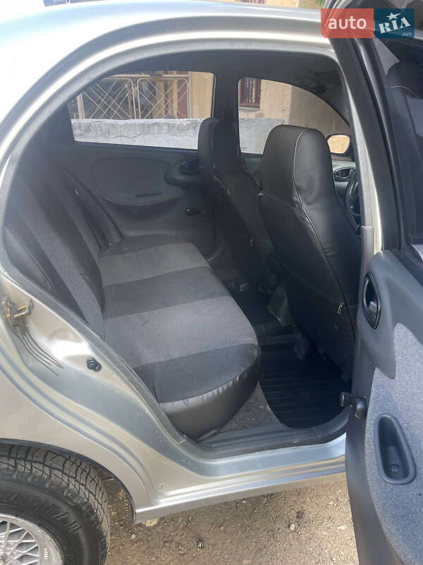 Седан Daewoo Lanos 2004 в Миколаєві фото 9 Седан Daewoo Lanos 2004 в Миколаєві