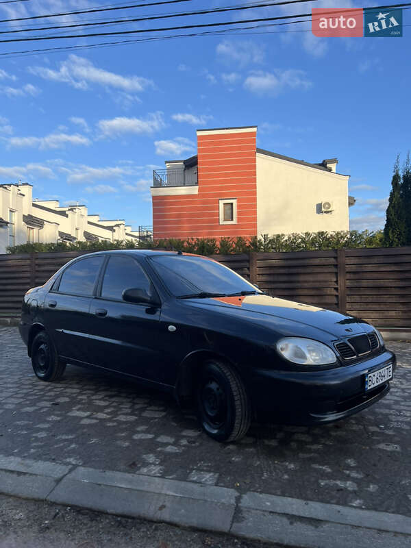 Седан Daewoo Lanos 2006 в Львові