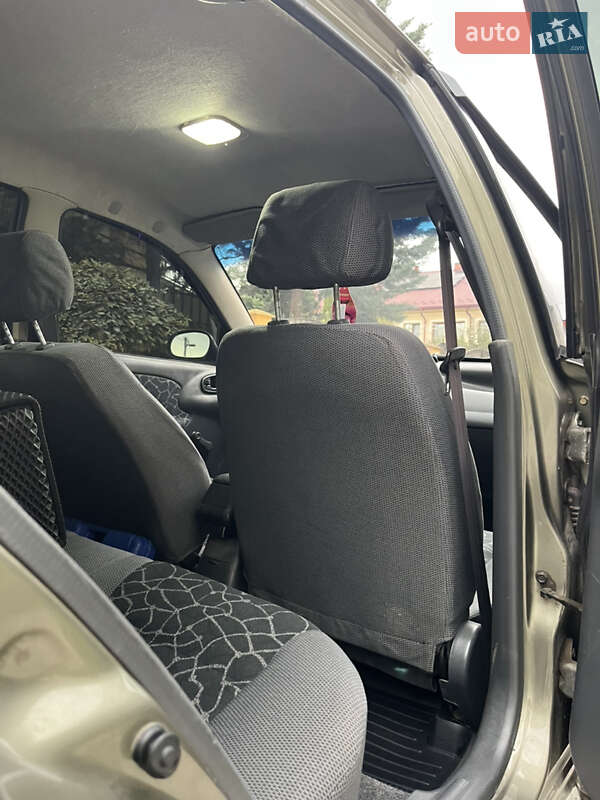 Седан Daewoo Lanos 2004 в Ужгороді фото 22 Седан Daewoo Lanos 2004 в Ужгороді