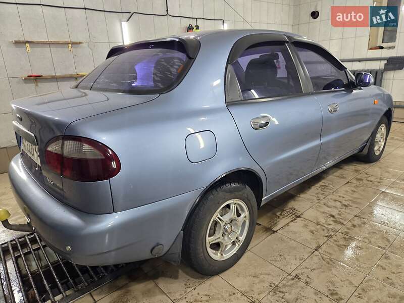 Седан Daewoo Lanos 2008 в Краснограде
