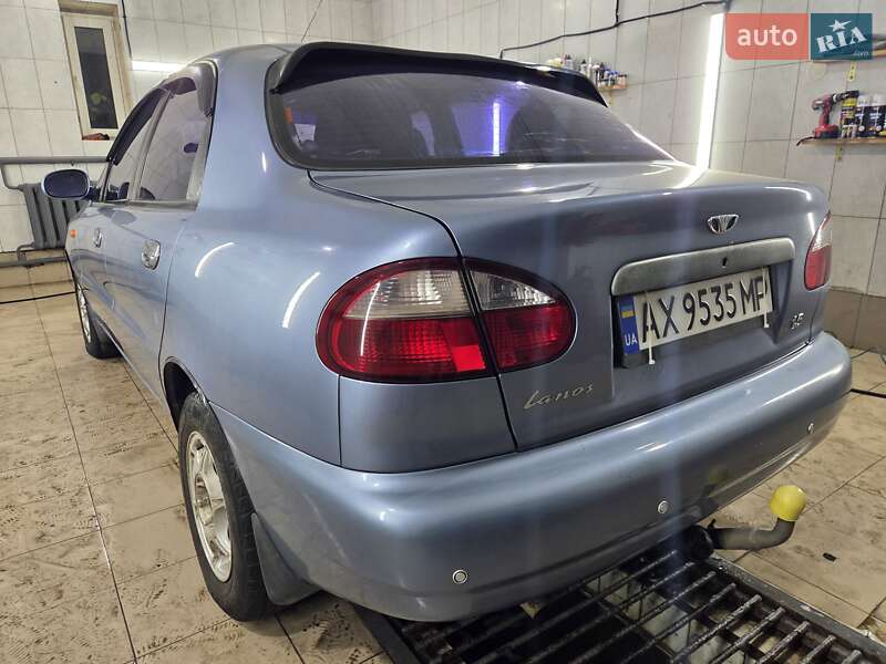 Седан Daewoo Lanos 2008 в Краснограде