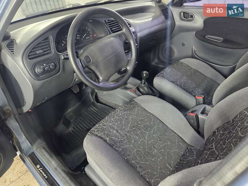 Седан Daewoo Lanos 2008 в Краснограде
