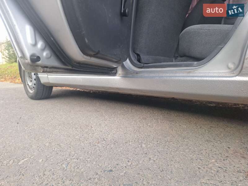 Седан Daewoo Lanos 2008 в Днепре