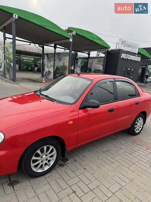 Седан Daewoo Lanos 2008 в Полтаві