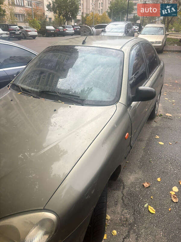 Седан Daewoo Lanos 2003 в Києві фото 3 Седан Daewoo Lanos 2003 в Києві