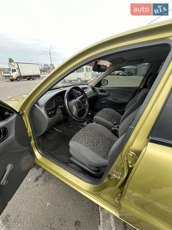 Седан Daewoo Lanos 2008 в Харькове