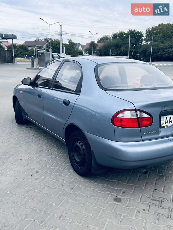 Седан Daewoo Lanos 2008 в Києві