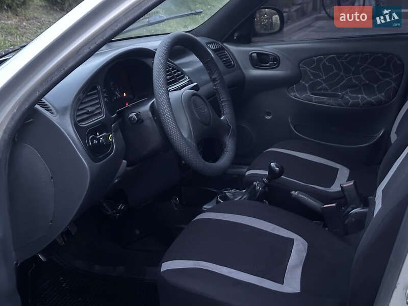 Седан Daewoo Lanos 2007 в Дрогобичі фото 41 Седан Daewoo Lanos 2007 в Дрогобичі