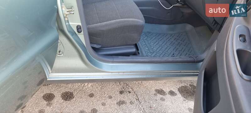 Седан Daewoo Lanos 2005 в Киеве фото 12 Седан Daewoo Lanos 2005 в Киеве