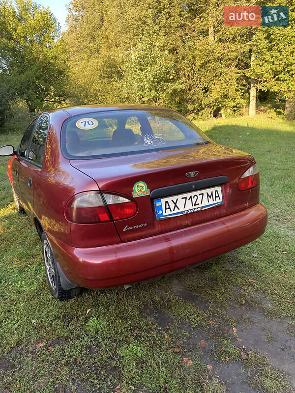 Седан Daewoo Lanos 2006 в Коломаке