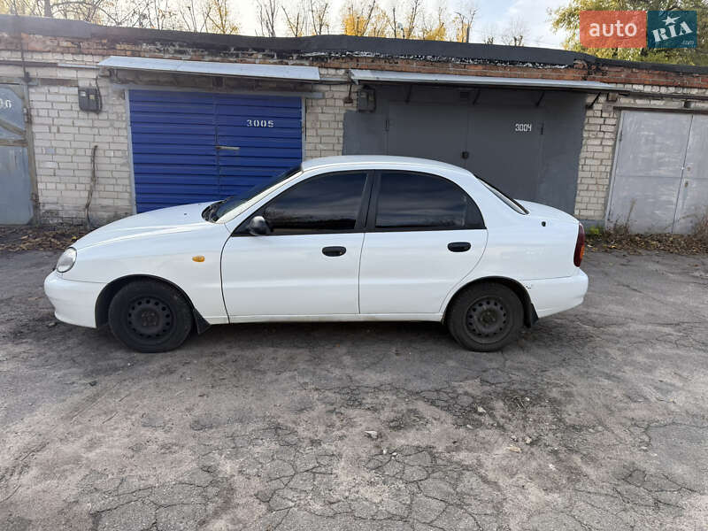 Седан Daewoo Lanos 2006 в Днепре