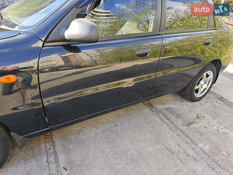 Седан Daewoo Lanos 2008 в Запорожье