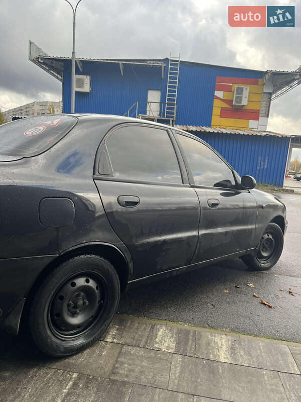 Седан Daewoo Lanos 2006 в Харкові