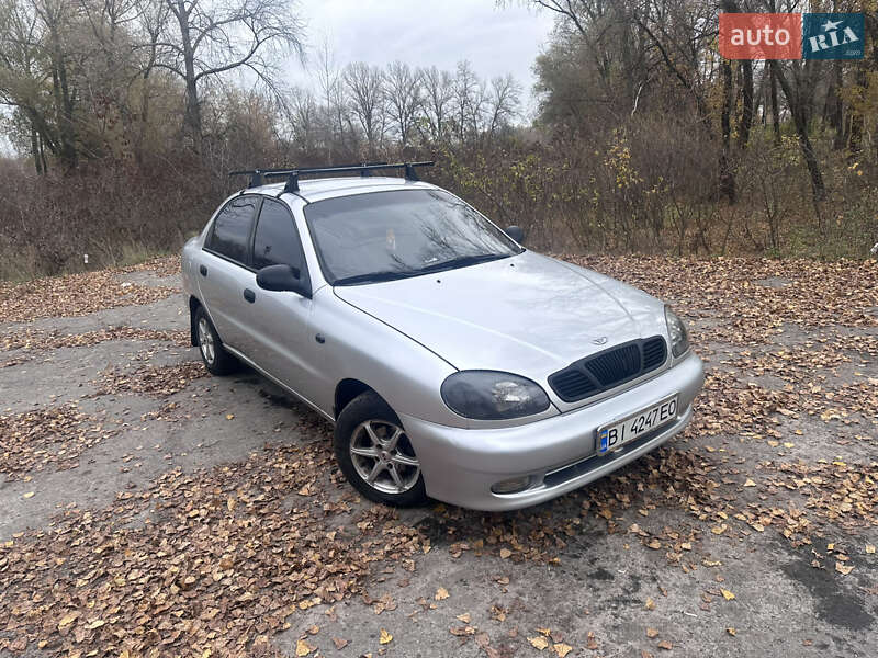 Седан Daewoo Lanos 1998 в Кременчуге