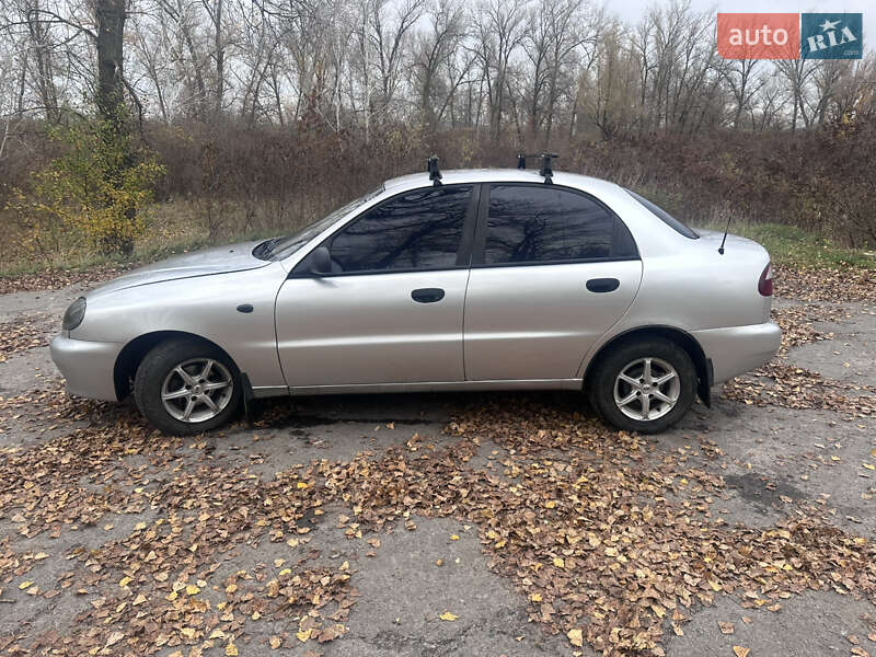 Седан Daewoo Lanos 1998 в Кременчуге
