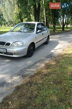 Седан Daewoo Lanos 2003 в Полонному