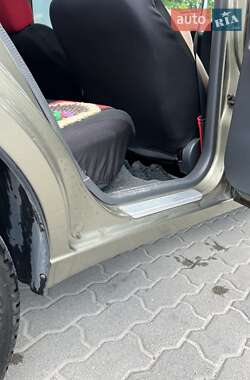 Седан Daewoo Lanos 2003 в Львові