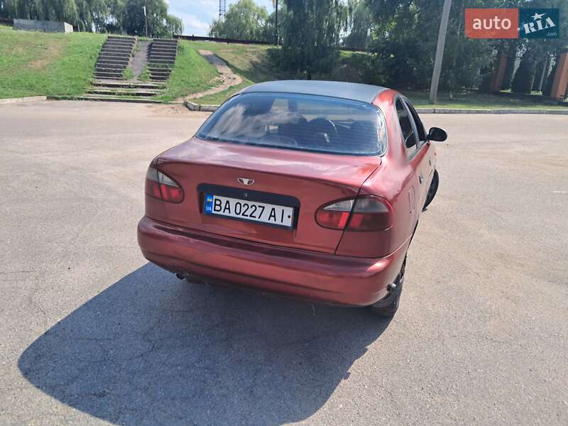 Седан Daewoo Lanos 2007 в Олександрії
