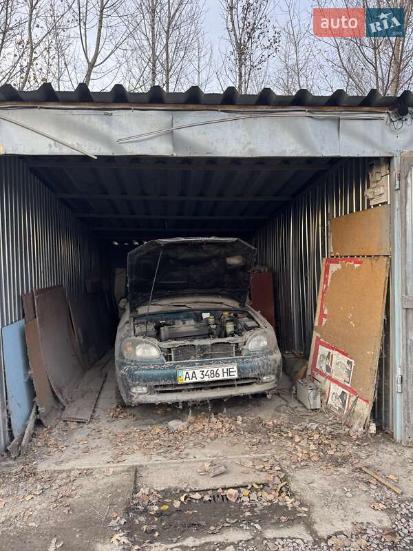 Седан Daewoo Lanos 2003 в Києві