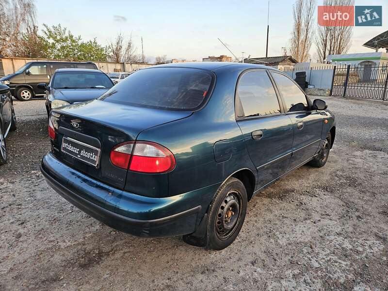 Седан Daewoo Lanos 2003 в Шостці