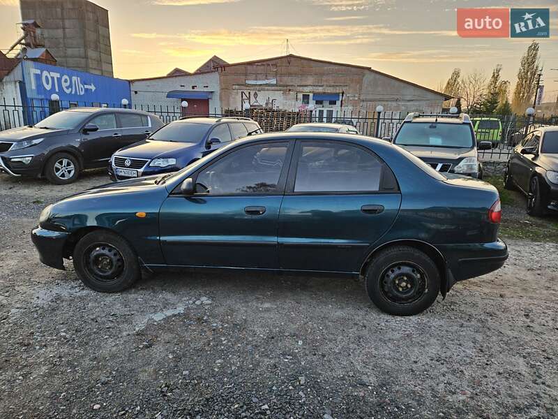 Седан Daewoo Lanos 2003 в Шостці
