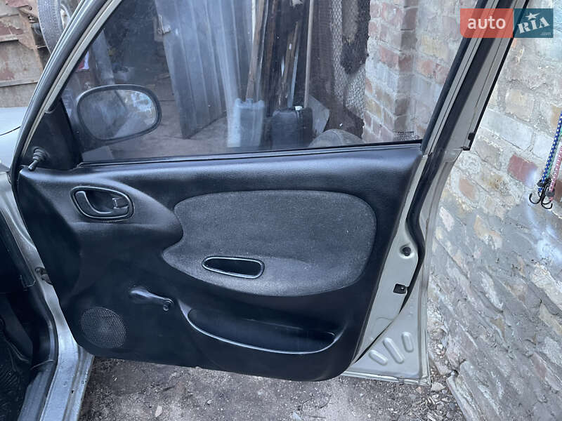 Седан Daewoo Lanos 2005 в Киеве фото 8 Седан Daewoo Lanos 2005 в Киеве