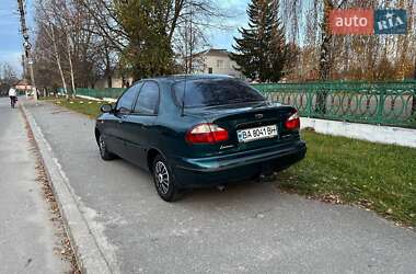 Седан Daewoo Lanos 2002 в Полонном
