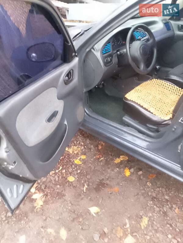 Седан Daewoo Lanos 2003 в Демидове фото 3 Седан Daewoo Lanos 2003 в Демидове