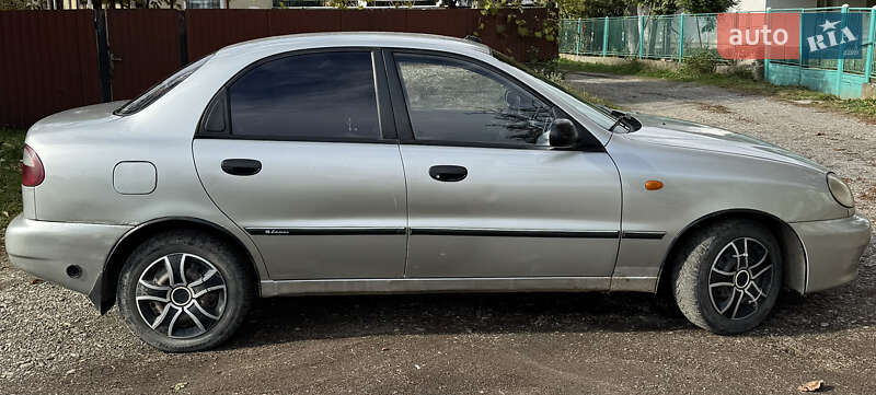 Седан Daewoo Lanos 2004 в Виноградове