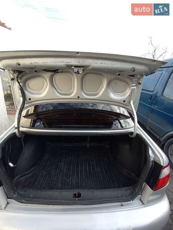 Седан Daewoo Lanos 2006 в Комсомольському