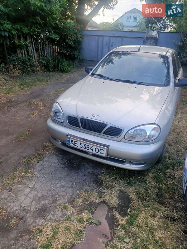 Седан Daewoo Lanos 2004 в Дніпрі фото Седан Daewoo Lanos 2004 в Дніпрі