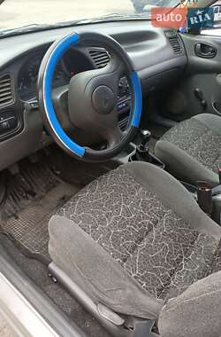 Седан Daewoo Lanos 2004 в Днепре