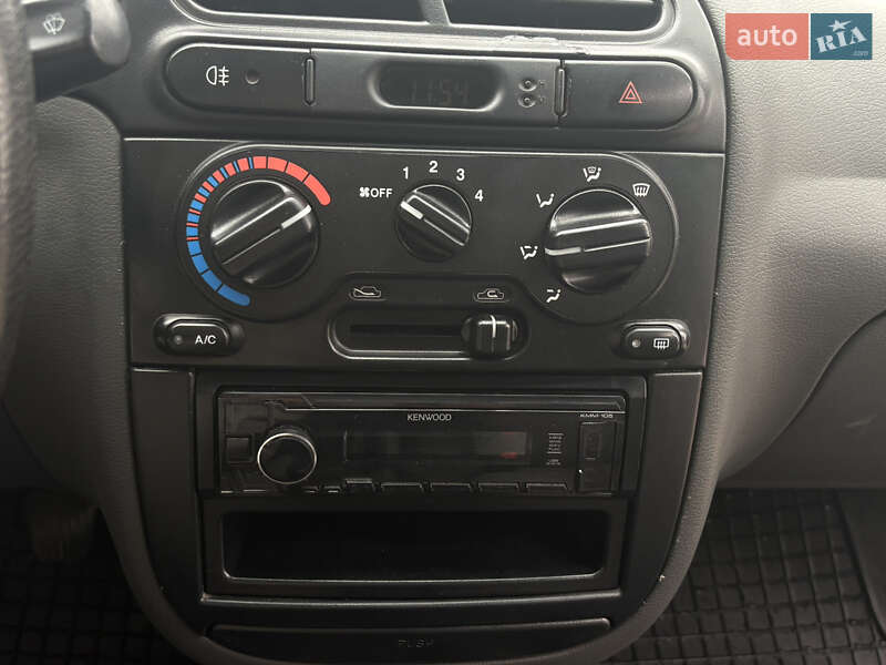 Седан Daewoo Lanos 2008 в Харькове