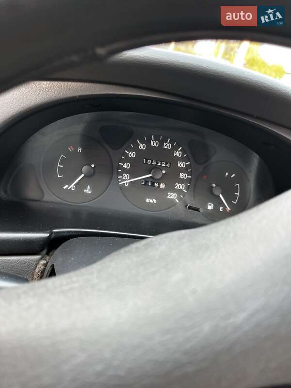 Седан Daewoo Lanos 2006 в Житомирі