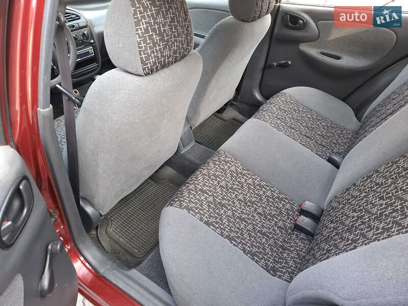 Седан Daewoo Lanos 2004 в Дніпрі фото 8 Седан Daewoo Lanos 2004 в Дніпрі