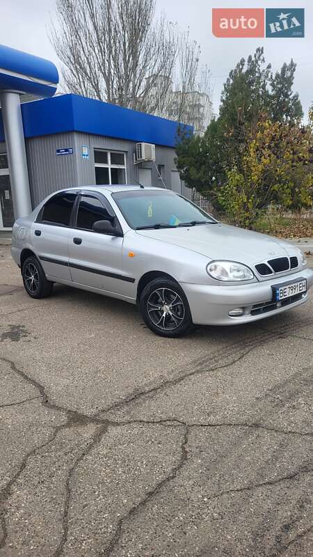 Седан Daewoo Lanos 2008 в Миколаєві