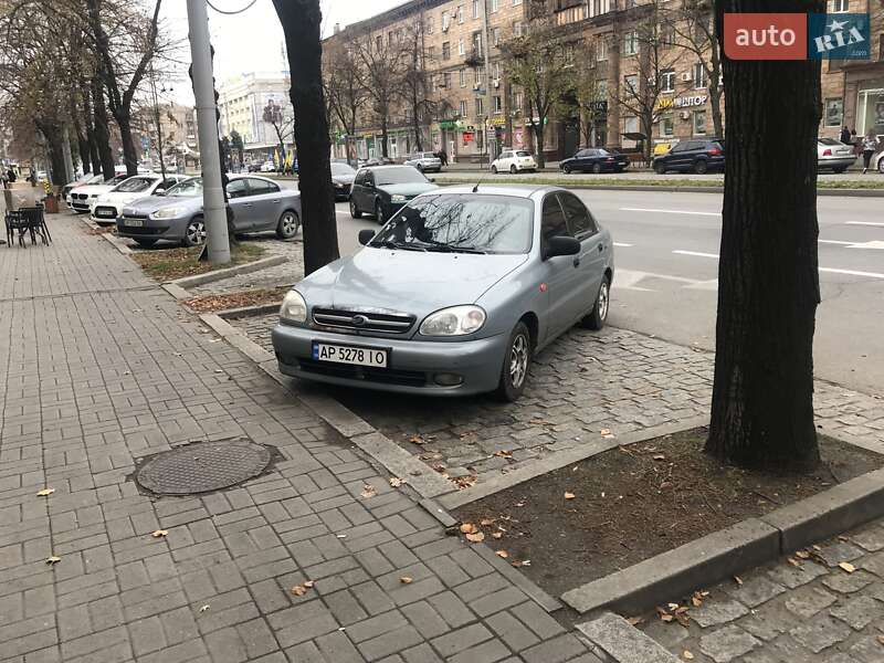 Седан Daewoo Lanos 2012 в Запоріжжі
