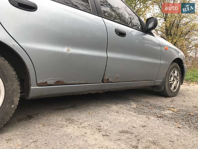 Седан Daewoo Lanos 2012 в Запоріжжі
