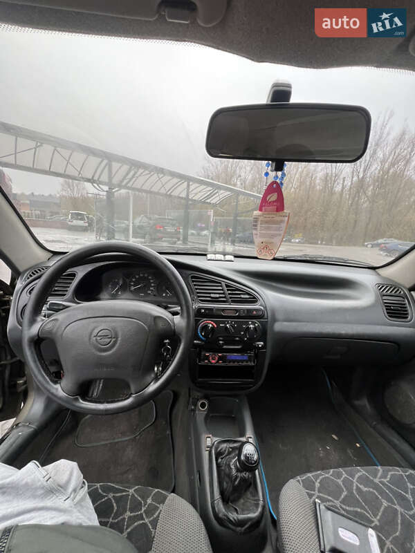 Седан Daewoo Lanos 2003 в Хмельницком