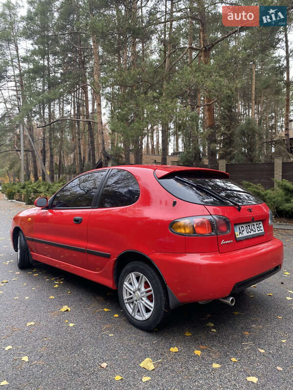 Хетчбек Daewoo Lanos 2003 в Новомосковську