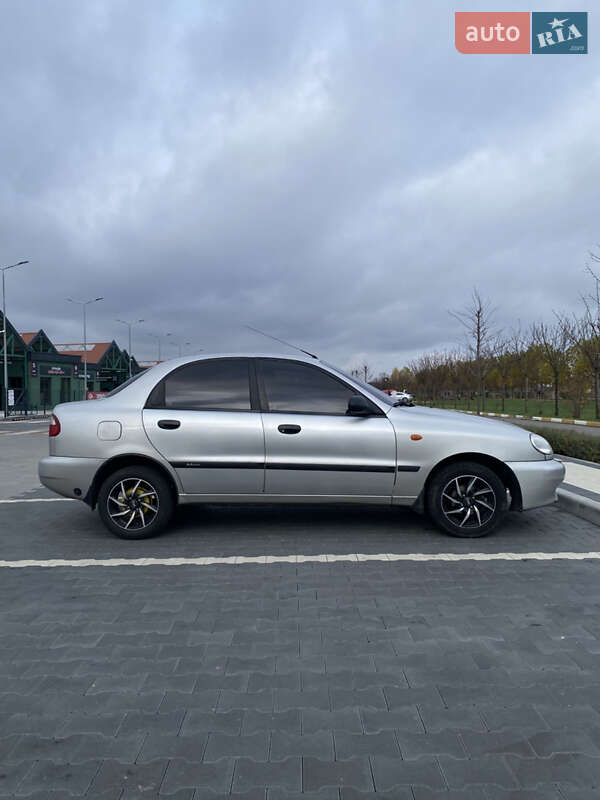 Седан Daewoo Lanos 2002 в Ірпені фото 10 Седан Daewoo Lanos 2002 в Ірпені