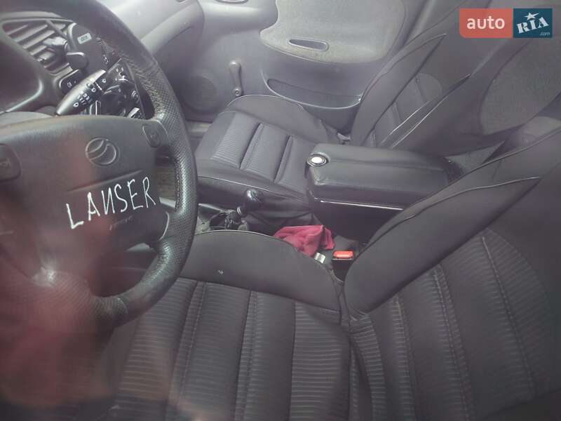 Седан Daewoo Lanos 2006 в Києві
