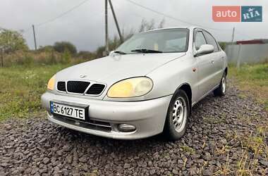 Седан Daewoo Lanos 1998 в Львові