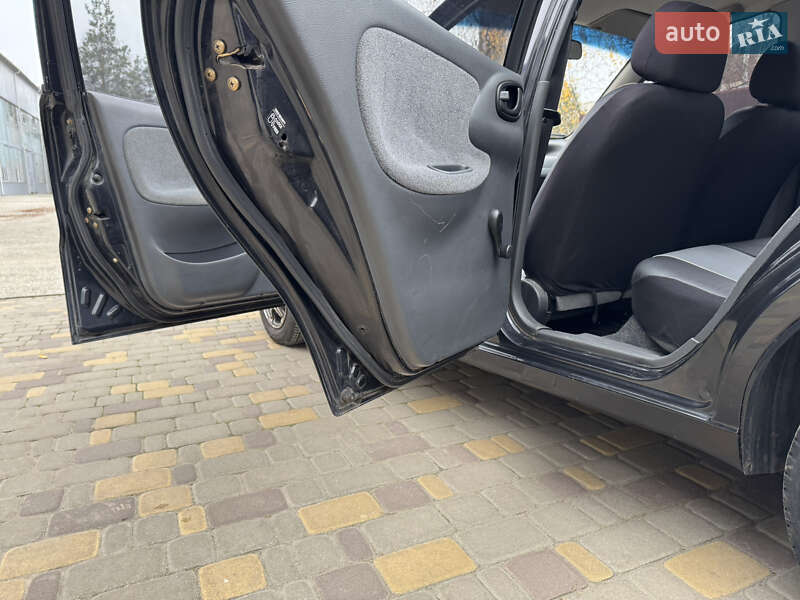 Седан Daewoo Lanos 2006 в Броварах