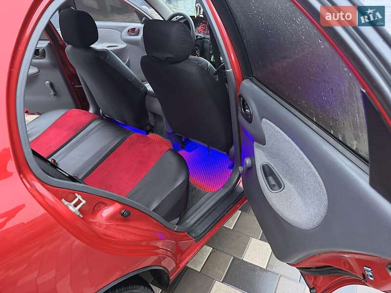 Седан Daewoo Lanos 2008 в Полтаві