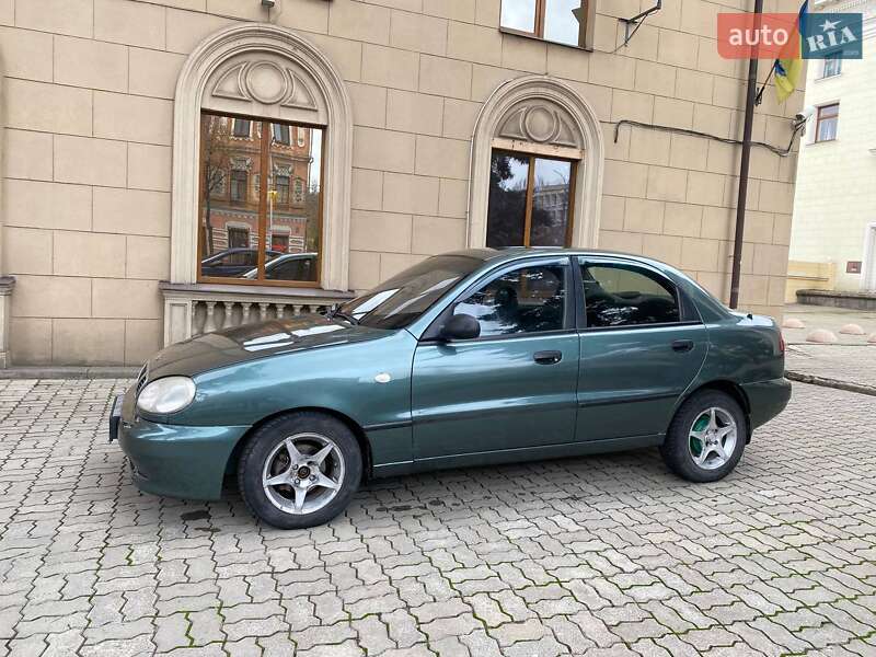 Седан Daewoo Lanos 1998 в Запорожье