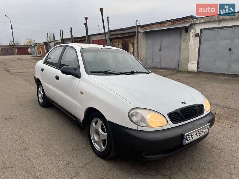 Седан Daewoo Lanos 2004 в Рівному фото 4 Седан Daewoo Lanos 2004 в Рівному