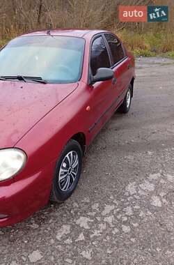 Седан Daewoo Lanos 2003 в Львове